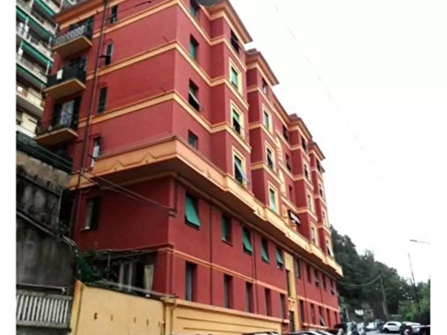 Immagine 1 di Appartamento in vendita  10 a Genova