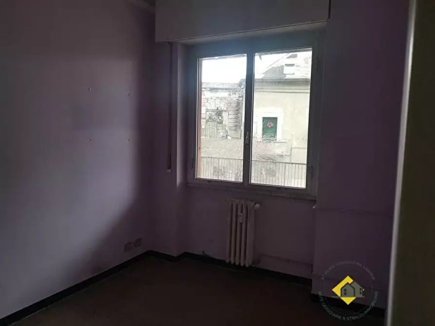 Immagine 10 di Appartamento in vendita  35 a Genova