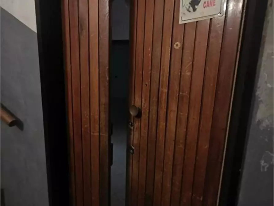 Immagine 6 di Appartamento in vendita  35 a Genova