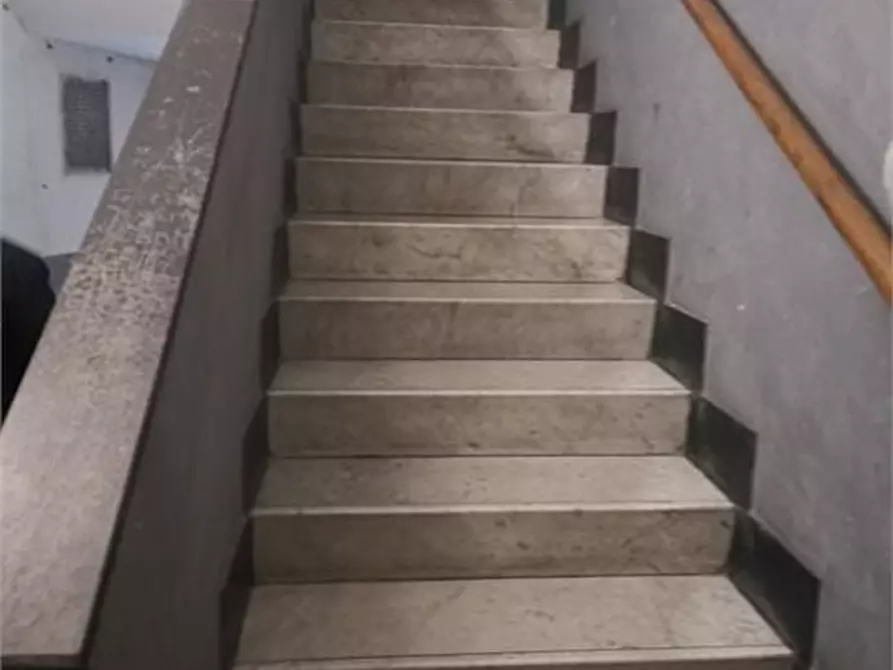 Immagine 4 di Appartamento in vendita  35 a Genova