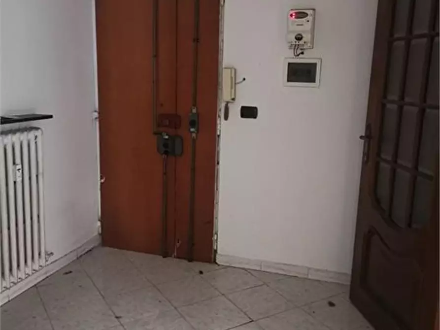 Immagine 7 di Appartamento in vendita  35 a Genova