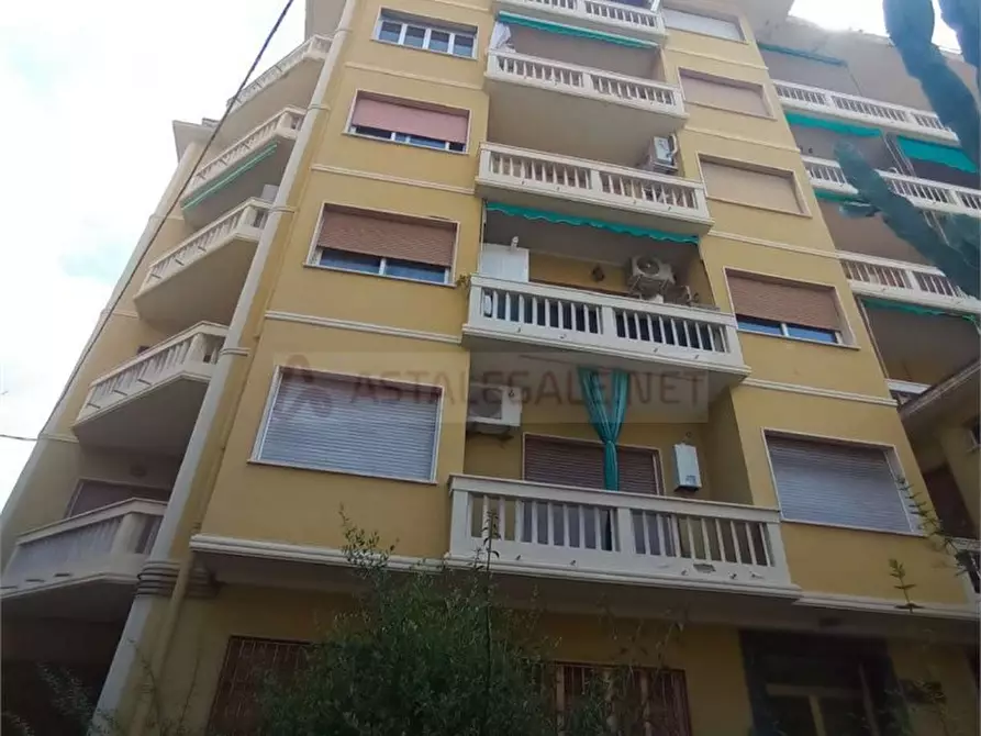 Immagine 3 di Appartamento in vendita  18 a San Remo