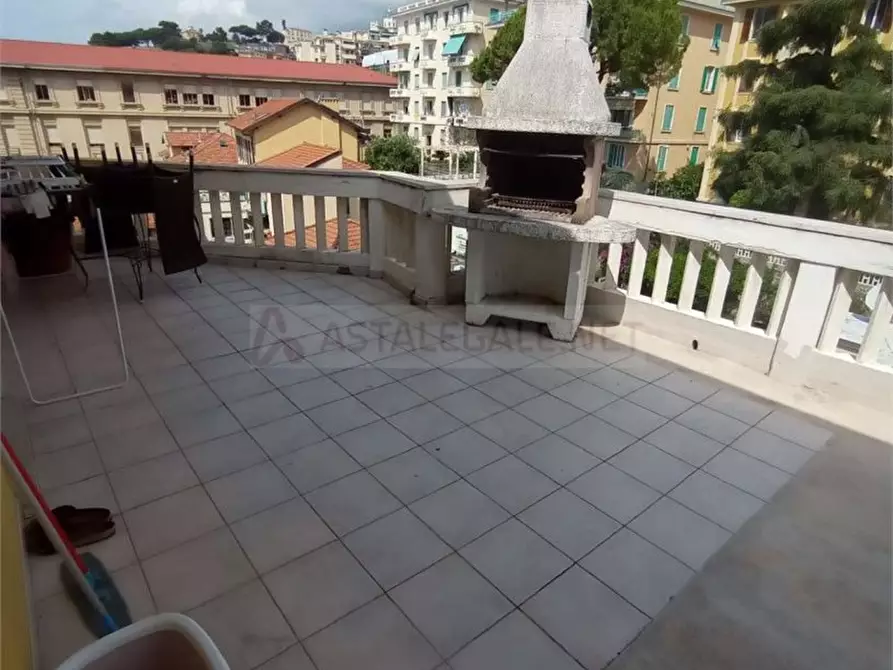 Immagine 5 di Appartamento in vendita  18 a San Remo