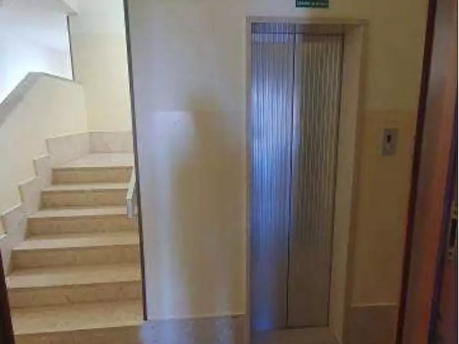 Immagine 8 di Appartamento in vendita  47 a San Remo