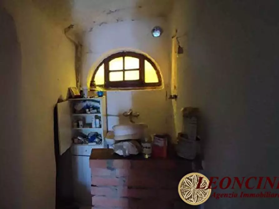 Immagine 9 di Appartamento in vendita  16 a Licciana Nardi