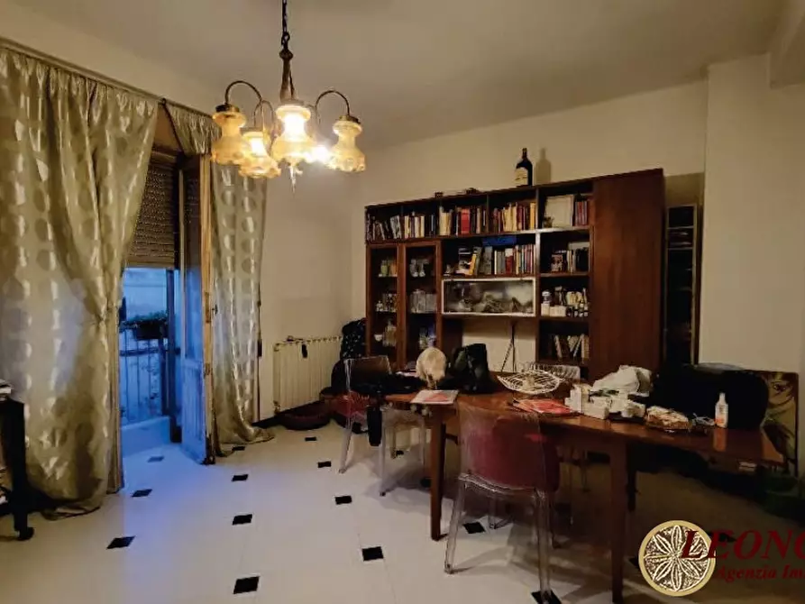 Immagine 2 di Appartamento in vendita  247 a Carrara