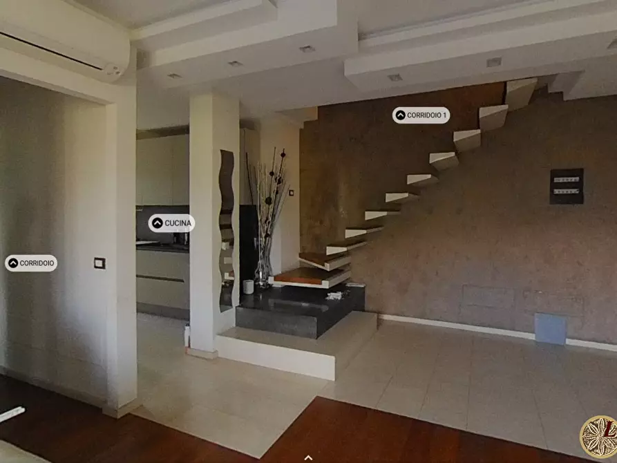 Immagine 5 di Appartamento in vendita  4 a Massa