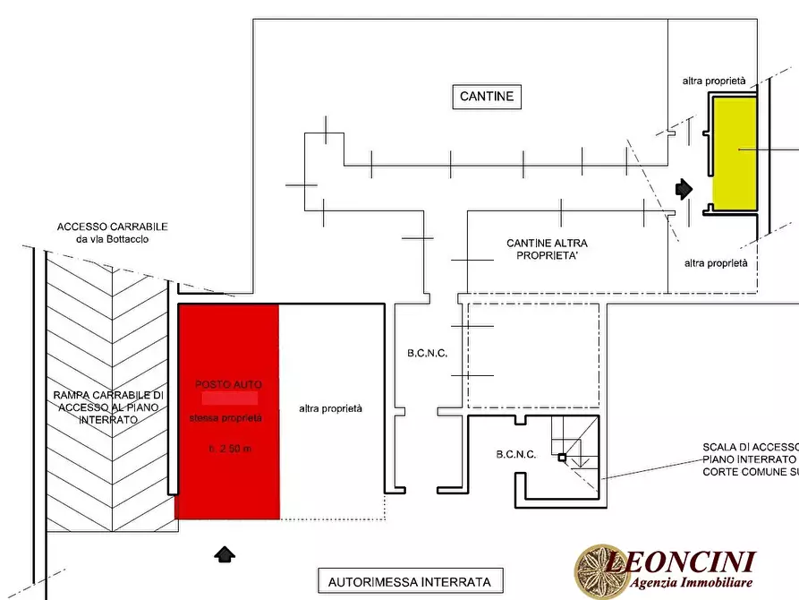 Immagine 10 di Appartamento in vendita  1 a Massa
