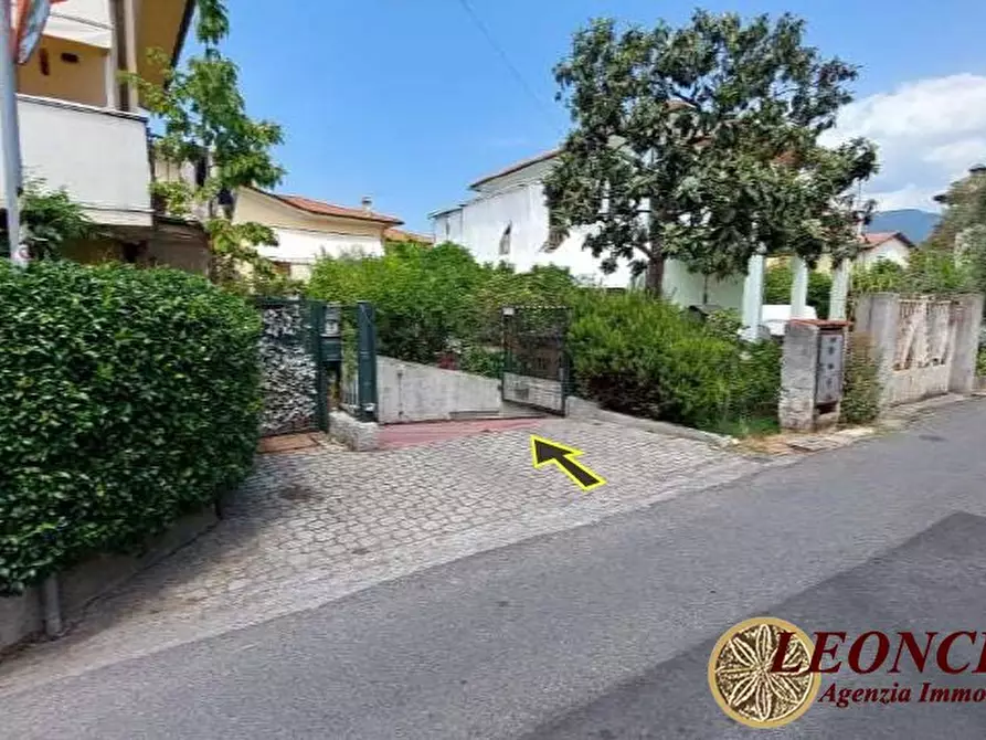 Immagine 5 di Appartamento in vendita  1 a Massa