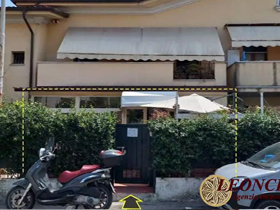 Immagine 4 di Appartamento in vendita  1 a Massa