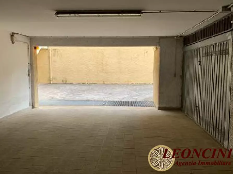 Immagine 5 di Appartamento in vendita  118 a Massa