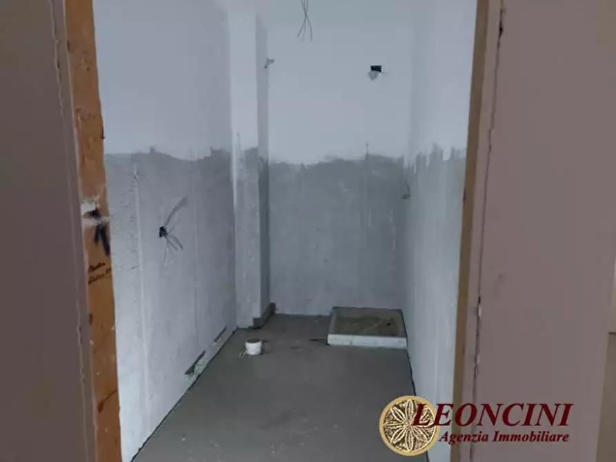 Immagine 8 di Appartamento in vendita  a Licciana Nardi