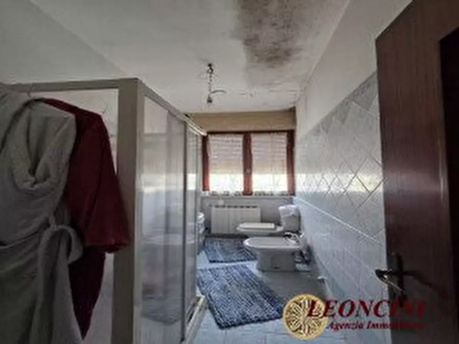 Immagine 4 di Appartamento in vendita  9 a Carrara