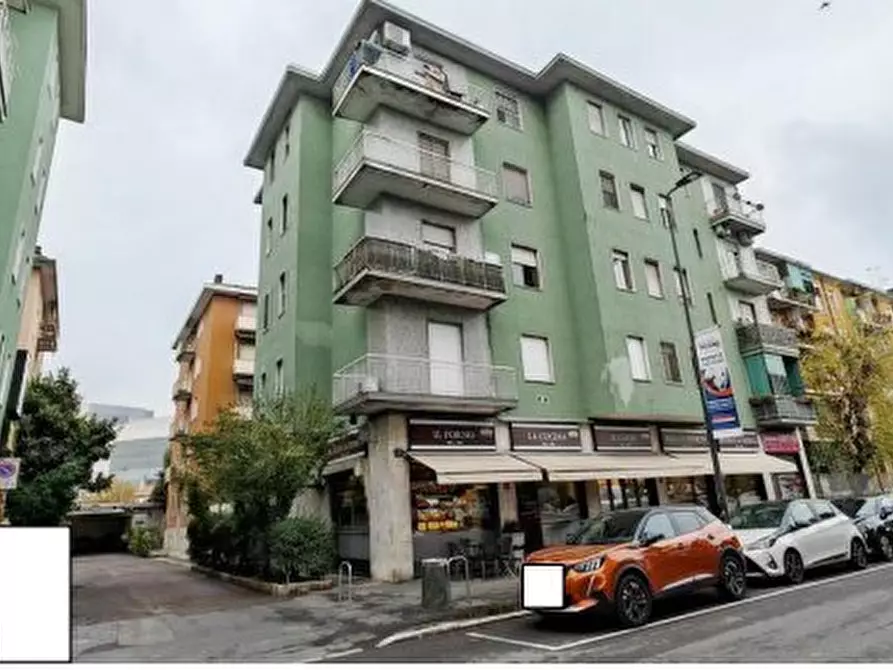 Immagine 2 di Appartamento in vendita  29 a Milano