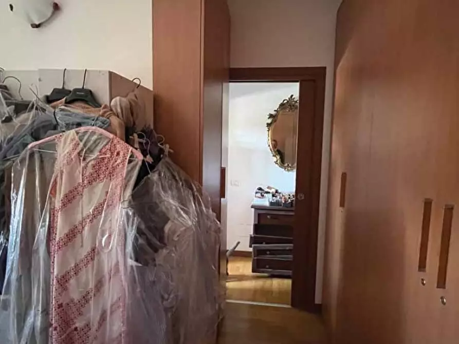 Immagine 6 di Appartamento in vendita  18 a Milano