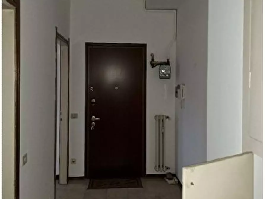 Immagine 3 di Appartamento in vendita  256 a Milano