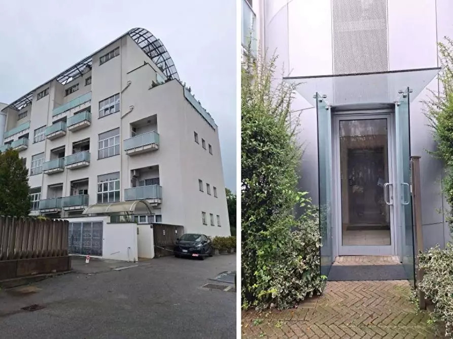 Immagine 2 di Appartamento in vendita  82 a Milano