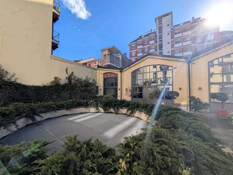 Immagine 4 di Appartamento in vendita  31 a Milano