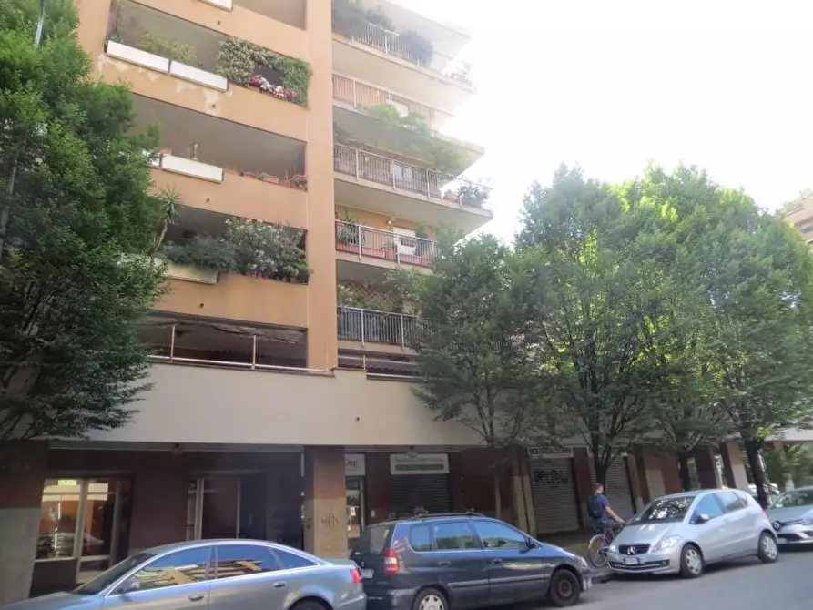 Immagine 3 di Appartamento in vendita  11 a Milano