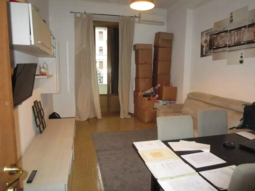 Immagine 8 di Appartamento in vendita  103 a Milano