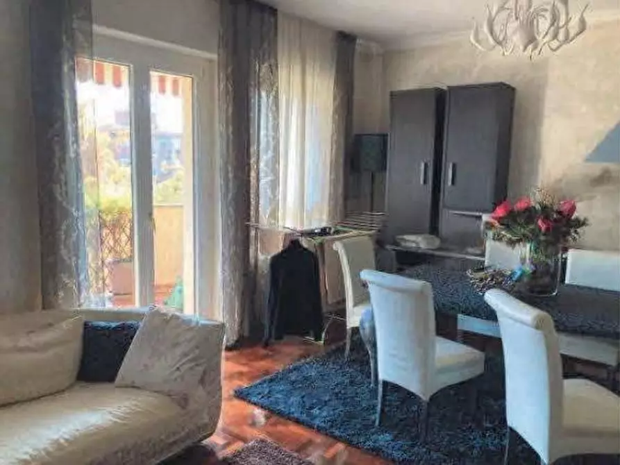 Immagine 9 di Appartamento in vendita  2 a Milano