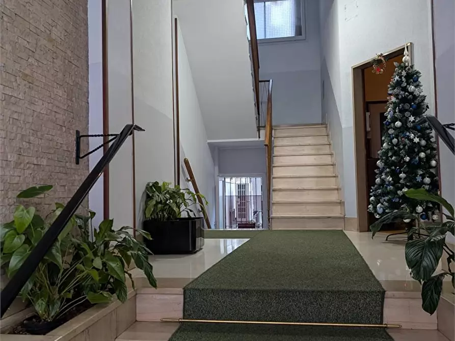 Immagine 3 di Appartamento in vendita  33 a Milano