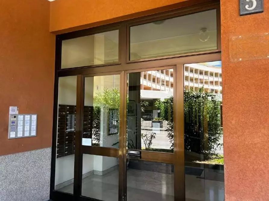 Immagine 4 di Appartamento in vendita  5 a Milano