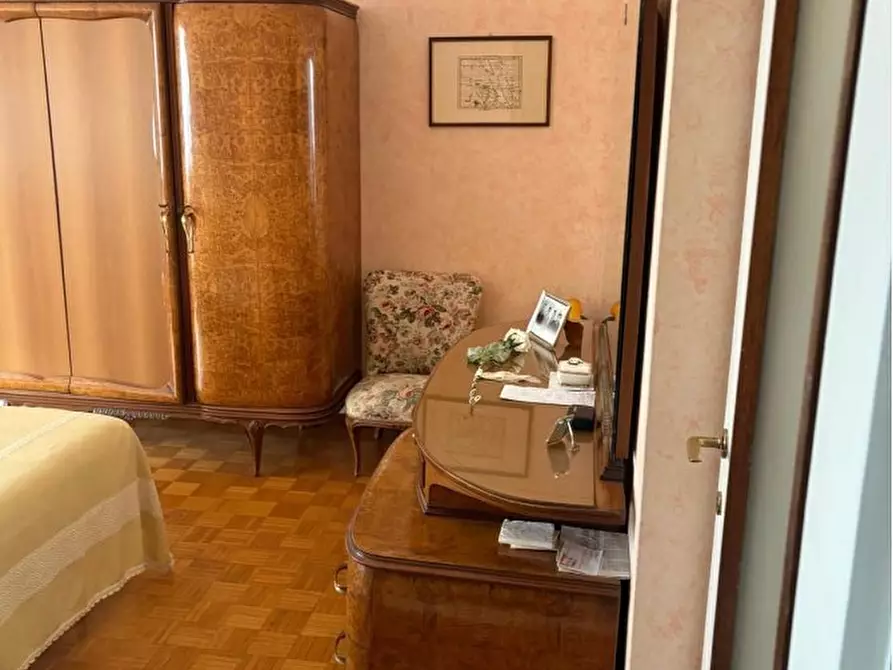 Immagine 9 di Appartamento in vendita  163 a Milano