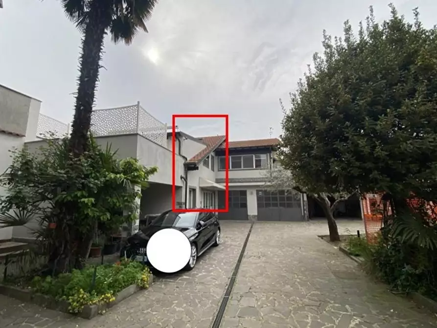 Immagine 6 di Appartamento in vendita  8 a Milano