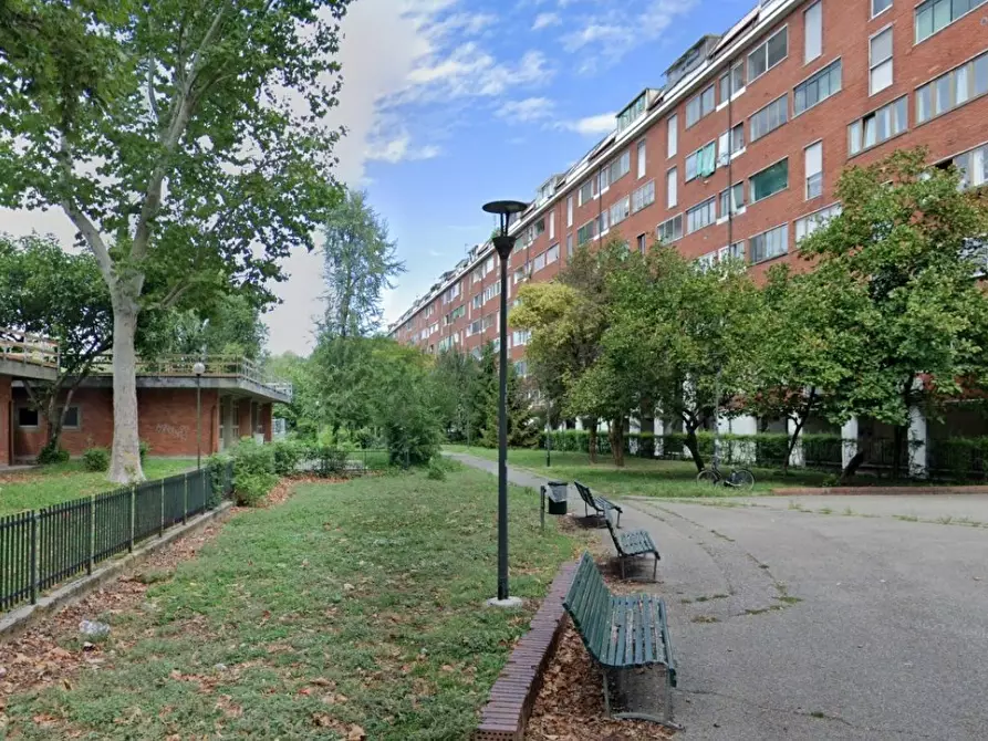 Immagine 4 di Appartamento in vendita  34 a Milano