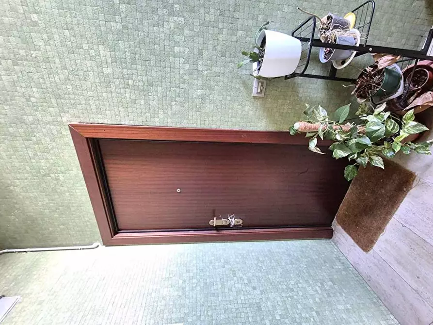 Immagine 10 di Appartamento in vendita  34 a Milano