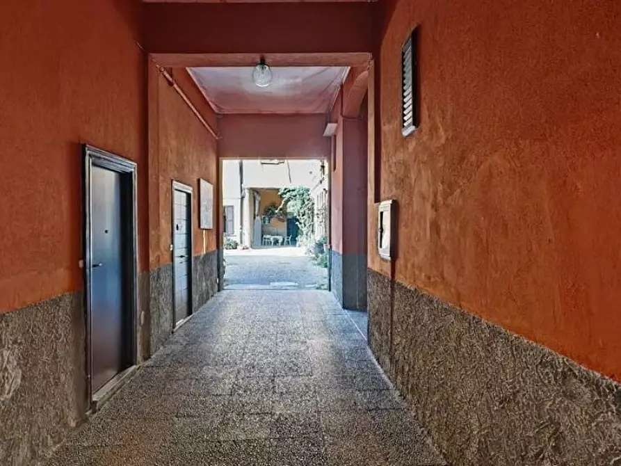 Immagine 6 di Appartamento in vendita  5 a Milano