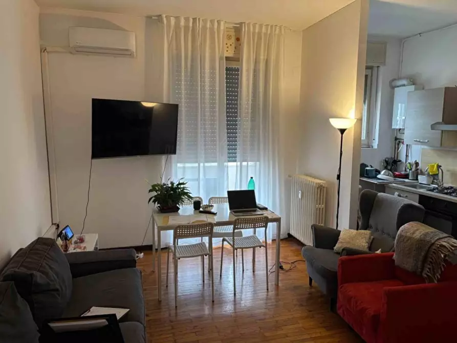 Immagine 7 di Appartamento in vendita  54 a Milano