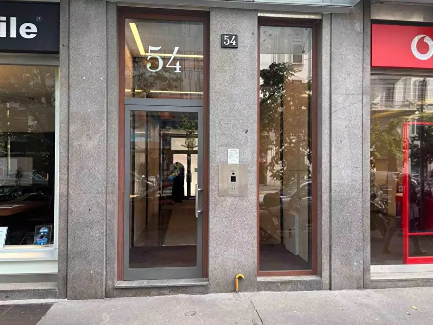 Immagine 2 di Appartamento in vendita  54 a Milano
