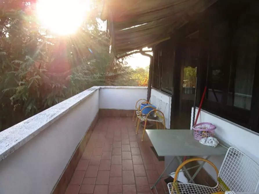 Immagine 8 di Appartamento in vendita  16 a Milano