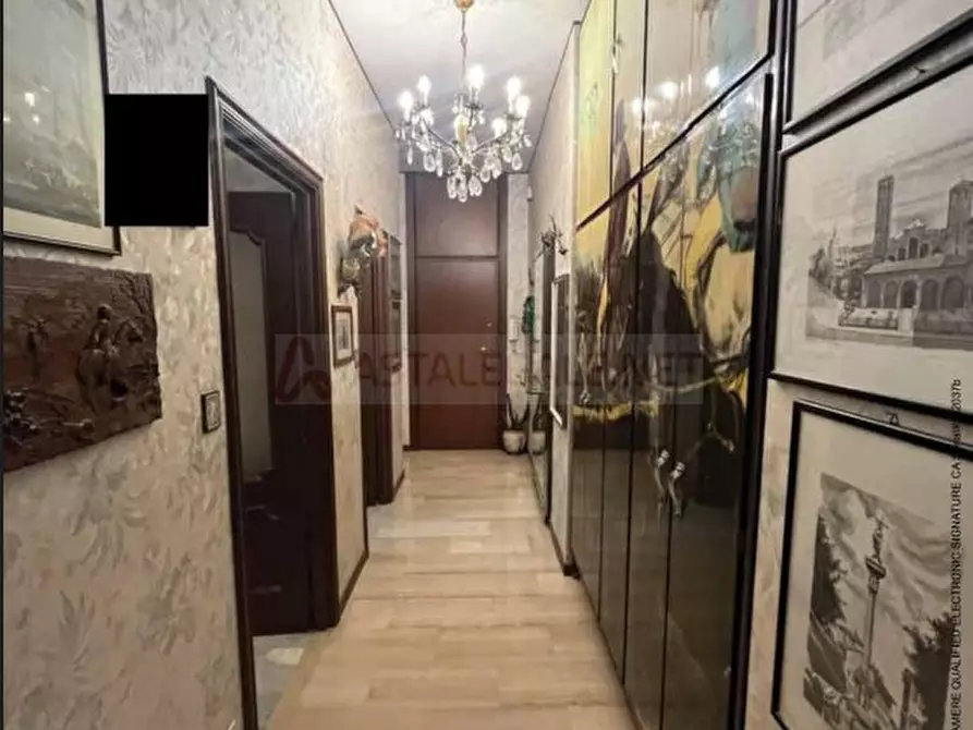 Immagine 9 di Appartamento in vendita  25/4 a Milano