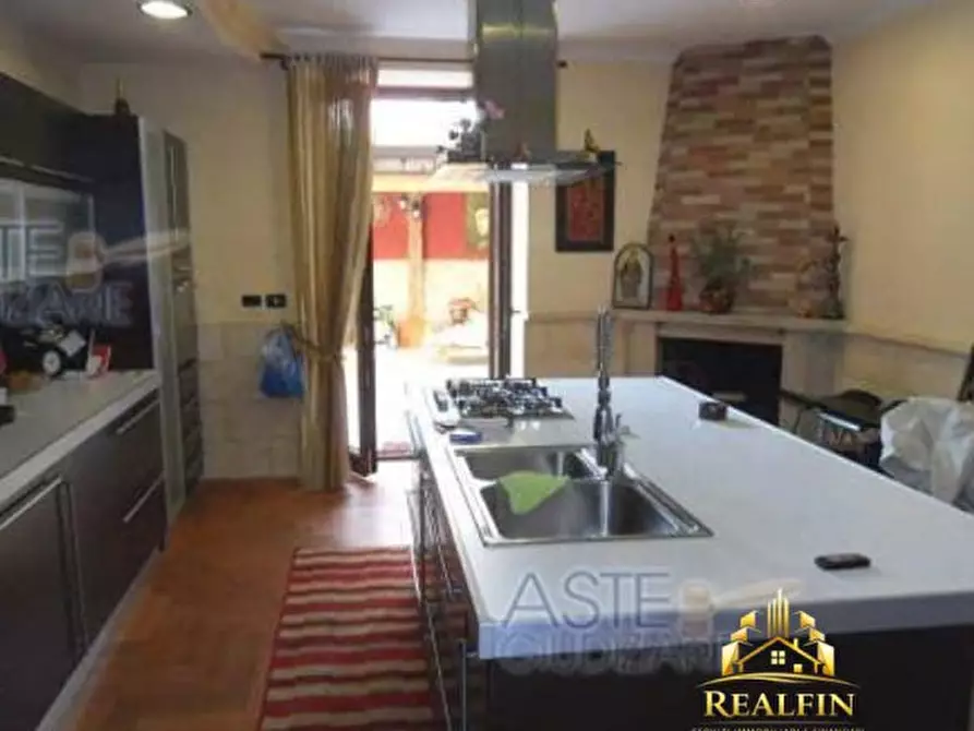 Immagine 3 di Appartamento in vendita  a Mugnano Di Napoli