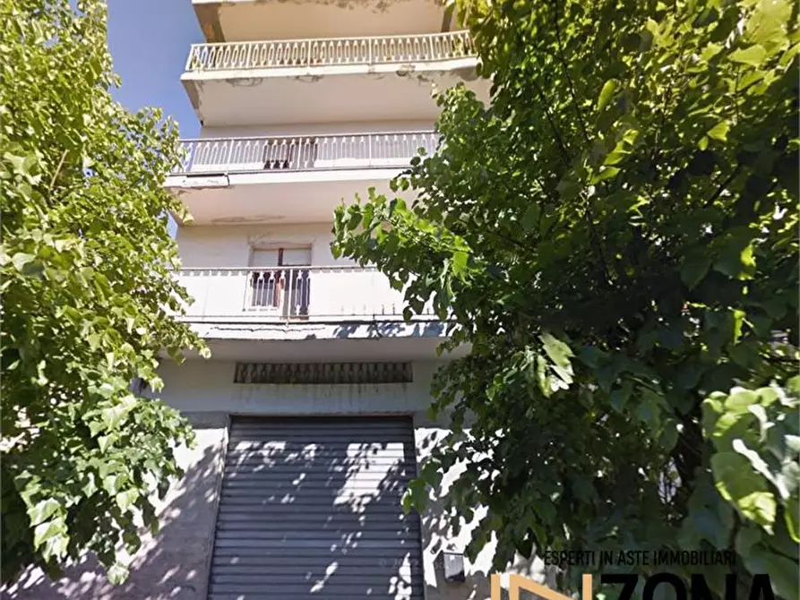 Immagine 1 di Appartamento in vendita  46 a Pescara