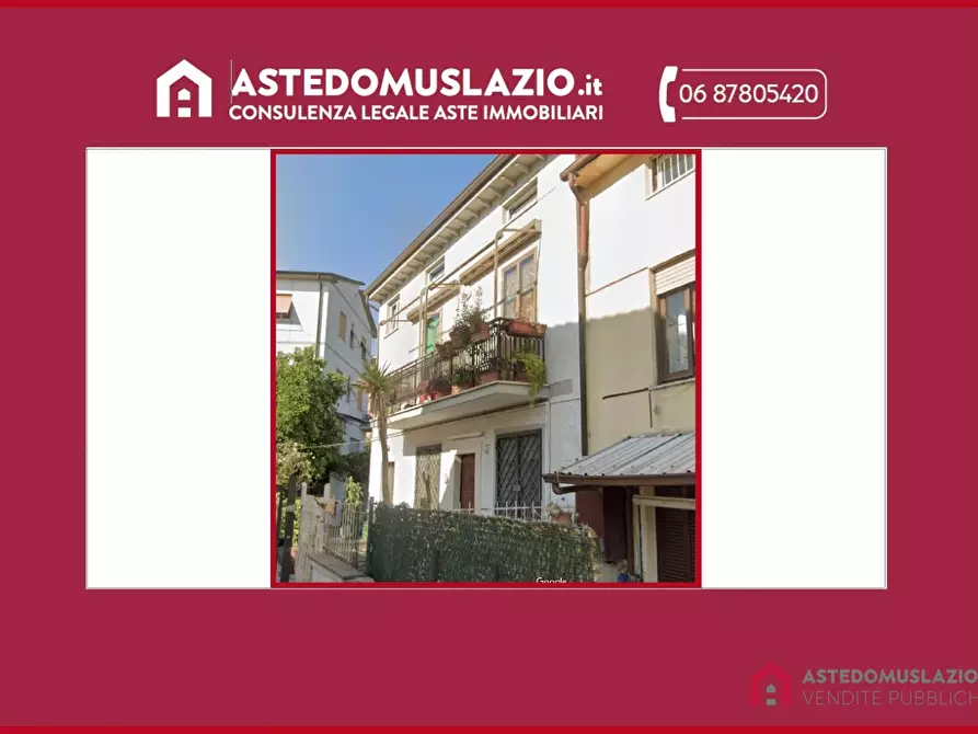 Immagine 1 di Appartamento in vendita  30 a Roma
