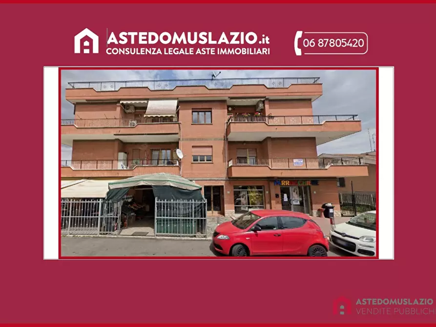 Immagine 1 di Appartamento in vendita  42 a Roma