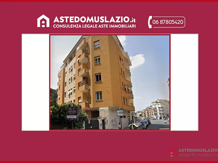 Immagine 1 di Appartamento in vendita  11 a Roma