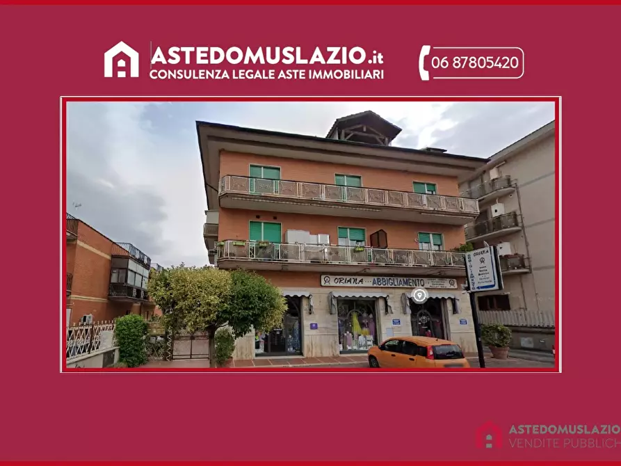 Immagine 1 di Appartamento in vendita  440 a Roma