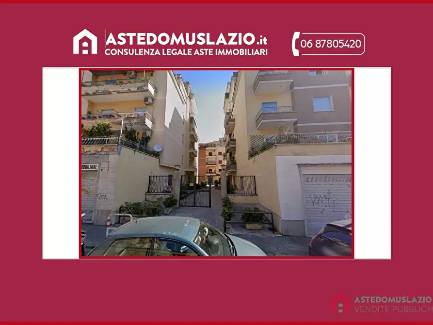 Immagine 1 di Appartamento in vendita  7 a Roma