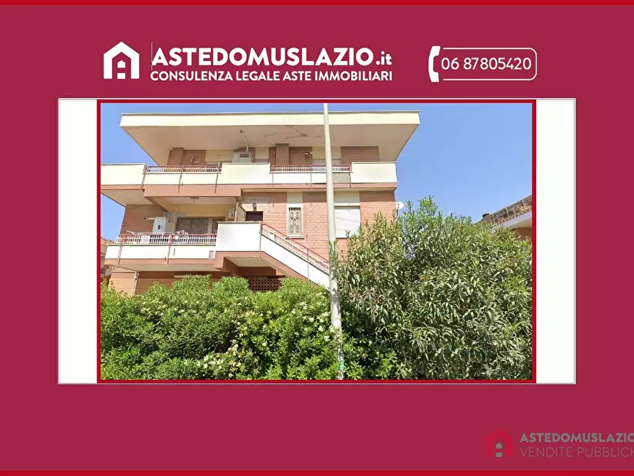Immagine 1 di Appartamento in vendita  234 a Pomezia