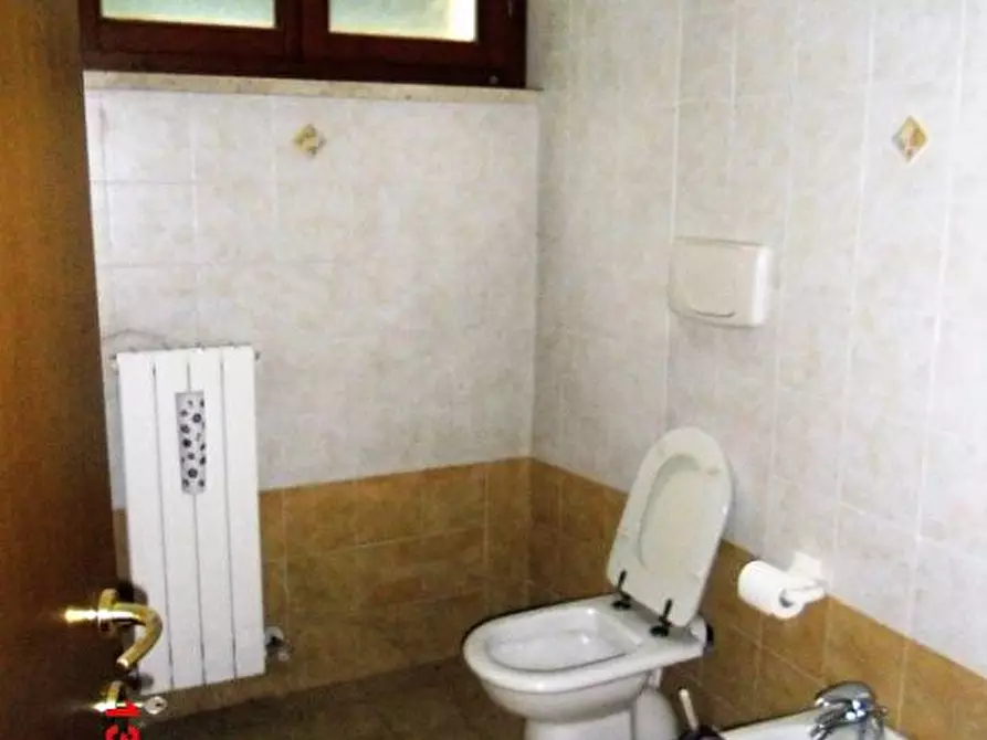 Immagine 3 di Appartamento in vendita  3 a Teramo