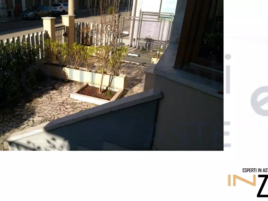 Immagine 1 di Appartamento in vendita  a Sant'egidio Alla Vibrata