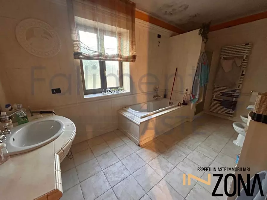 Immagine 7 di Appartamento in vendita  a Bellante