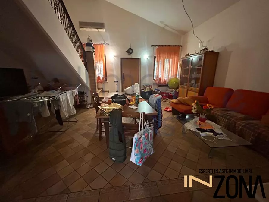 Immagine 8 di Appartamento in vendita  a Bellante