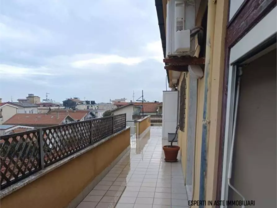 Immagine 8 di Appartamento in vendita  4 a Giulianova