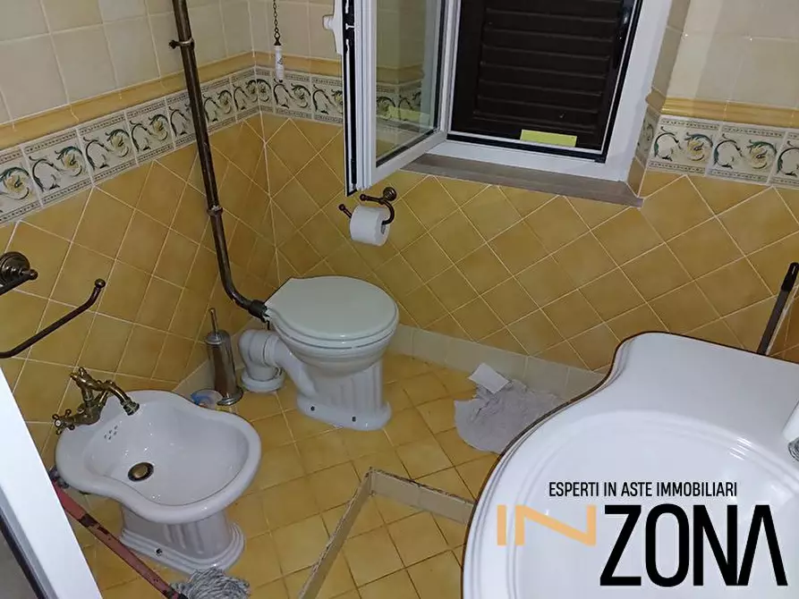 Immagine 8 di Appartamento in vendita  7 a Civitella Del Tronto